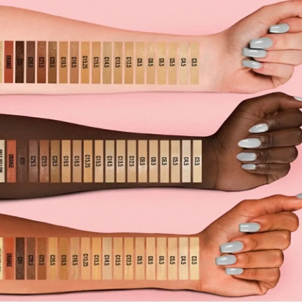 JEFFREE STAR - NWT - Magic Star Concealer in C9.5 (Light Skin/Golden Undertones)